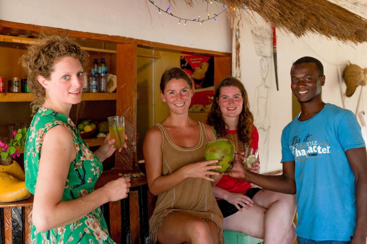 Tamba Kuruba Eco-Lodge Folonko Eksteriør bilde